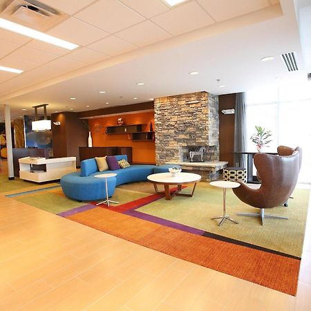 Fairfield Inn & Suites By Marriott East Grand Forks Bagian luar foto